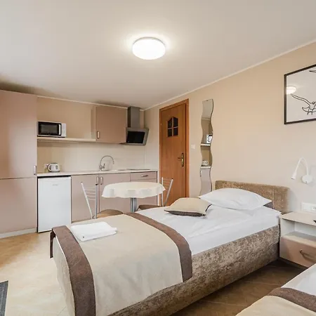 Daire Wynajem Pokoi W Sztutowie Sztutowo